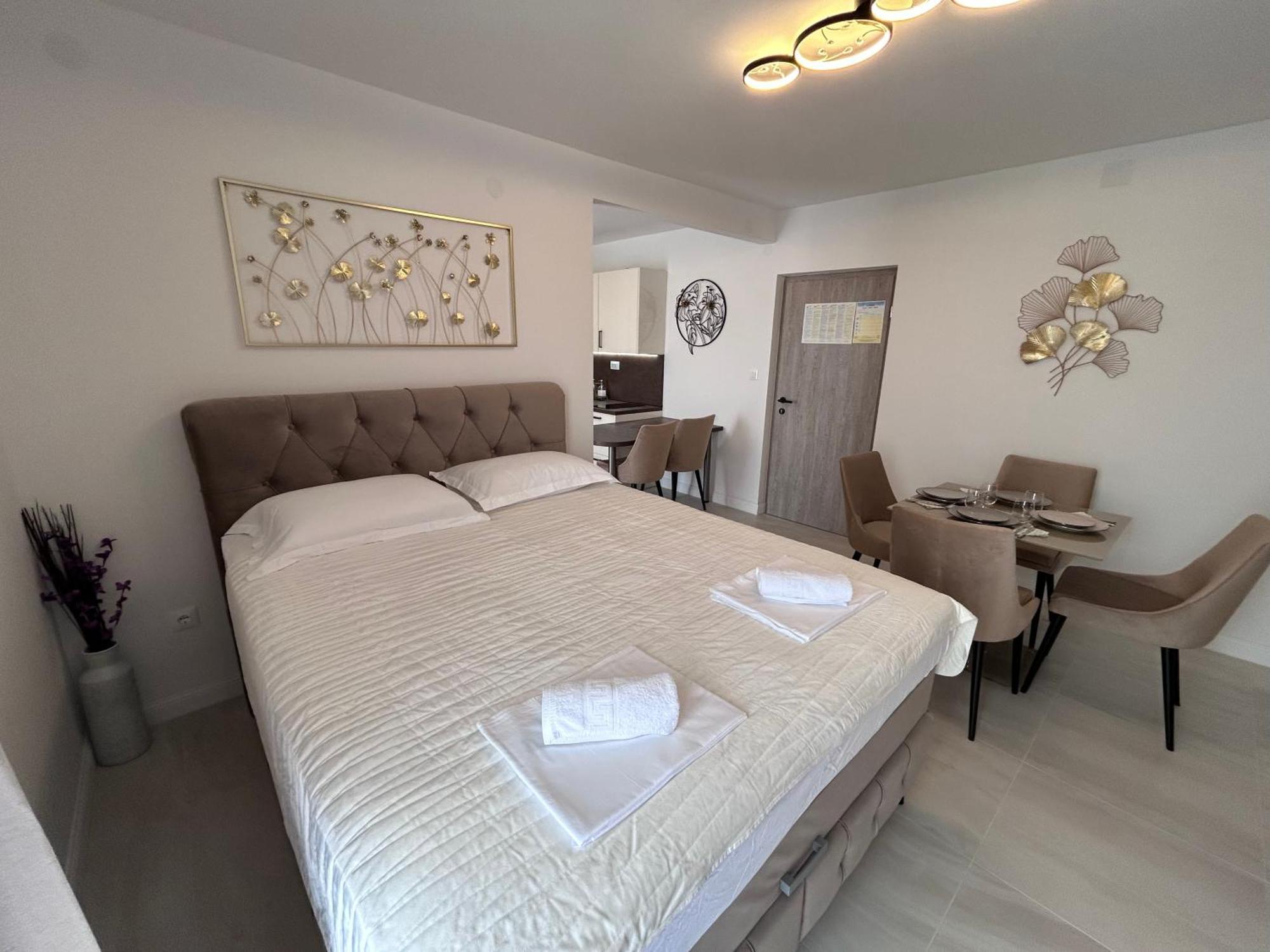 Biokovo Apartment *